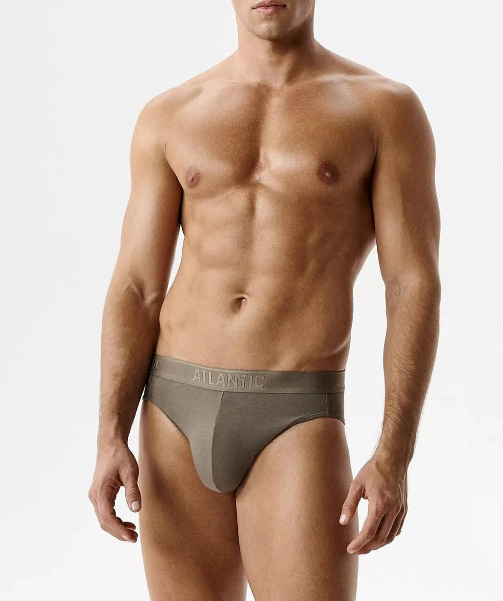 Slip sportivi da uomo – freschezza e leggerezza