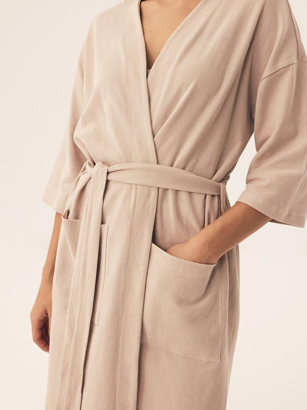 Vestaglia da donna realizzata in cotone di alta qualità