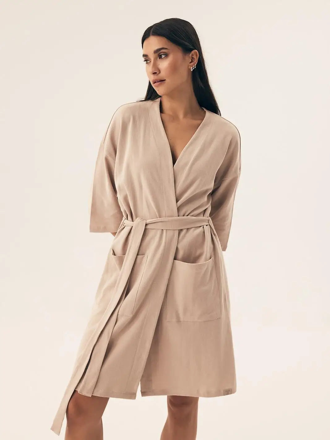 Vestaglia da donna realizzata in cotone di alta qualità