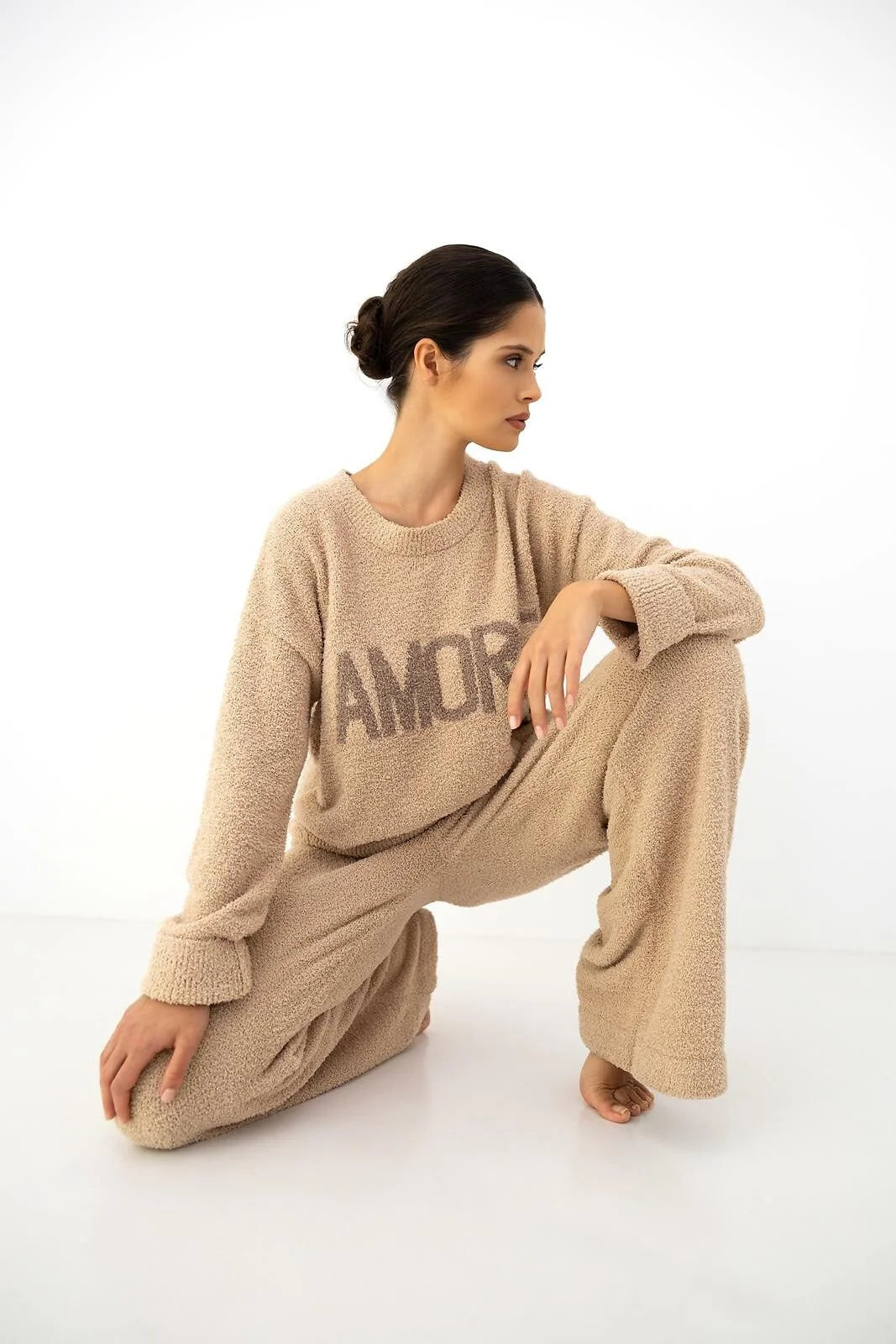 Zerina - tuta homewear da donna in soffice bouclé